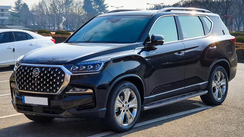 KG Mobility Rexton