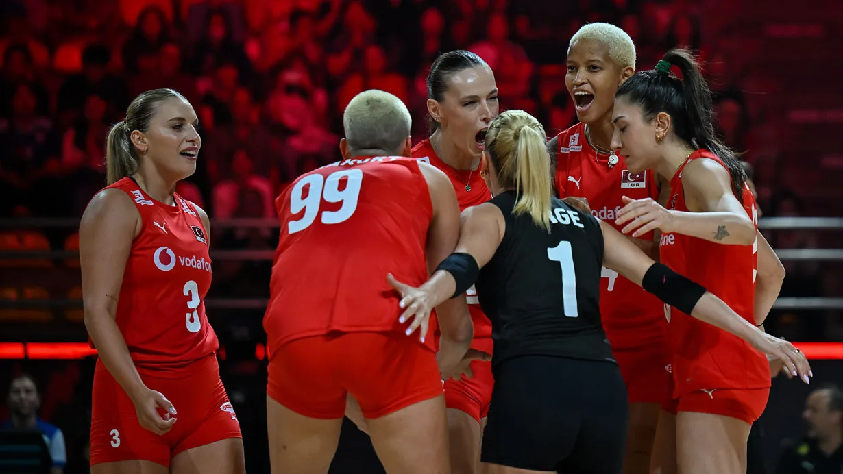 Filenin Sultanları Kanada'yı 3-1 Yenerek VNL'de Yarı Finale Yükseldi