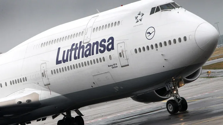 Lufthansa kârı ikinci çeyrekte yüzde 56 düştü