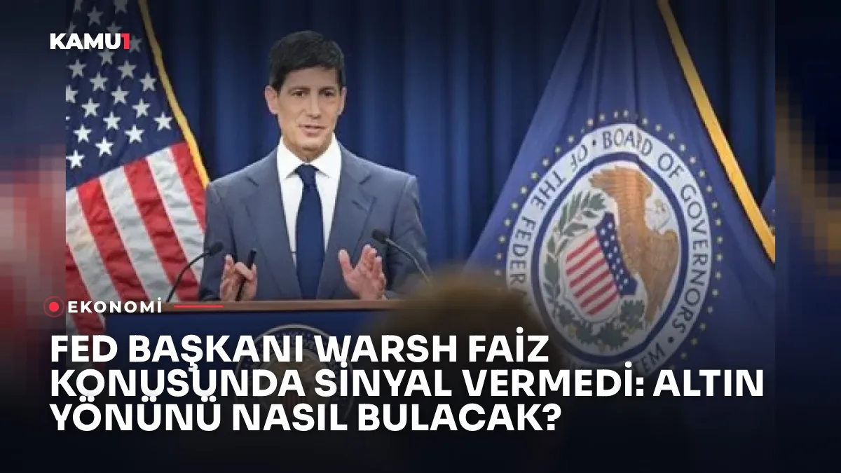 Altın külçeleri ve ABD dolar banknotları