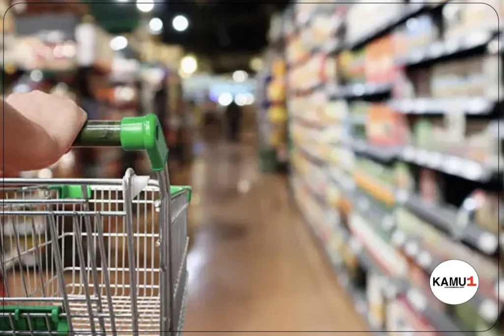 Türkiye İstatistik Kurumu (TÜİK), bugün en önemli ekonomik verilerden biri olan Ekonomik Güven Endeksi'ni açıkladı. Verilere göre, mart ayında endeks 98.8 olarak ölçüldü. TÜİK, ekonomik güven endeksine ilişkin verileri internet sitesi aracılığıyla kamuoyu ile paylaştı.