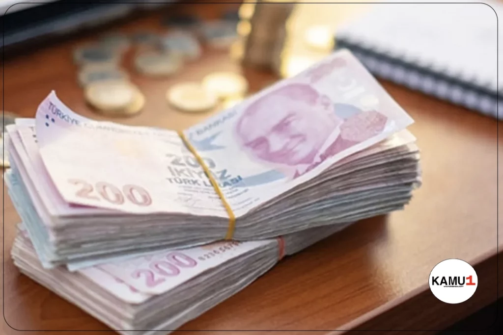 KOSGEB, İlk Yarıda İşletmelere 1 Milyar Liranın Üzerinde Destek Sağladı.Küçük ve Orta Ölçekli İşletmeleri Geliştirme ve Destekleme İdaresi Başkanlığı (KOSGEB), yılın ilk yarısında toplamda 27 bin işletmeye destek sağladı. Bu desteklerin toplam değeri 1 milyar 242 milyon lira geri ödemesiz ve 637 milyon lira geri ödemeli olarak gerçekleşti.