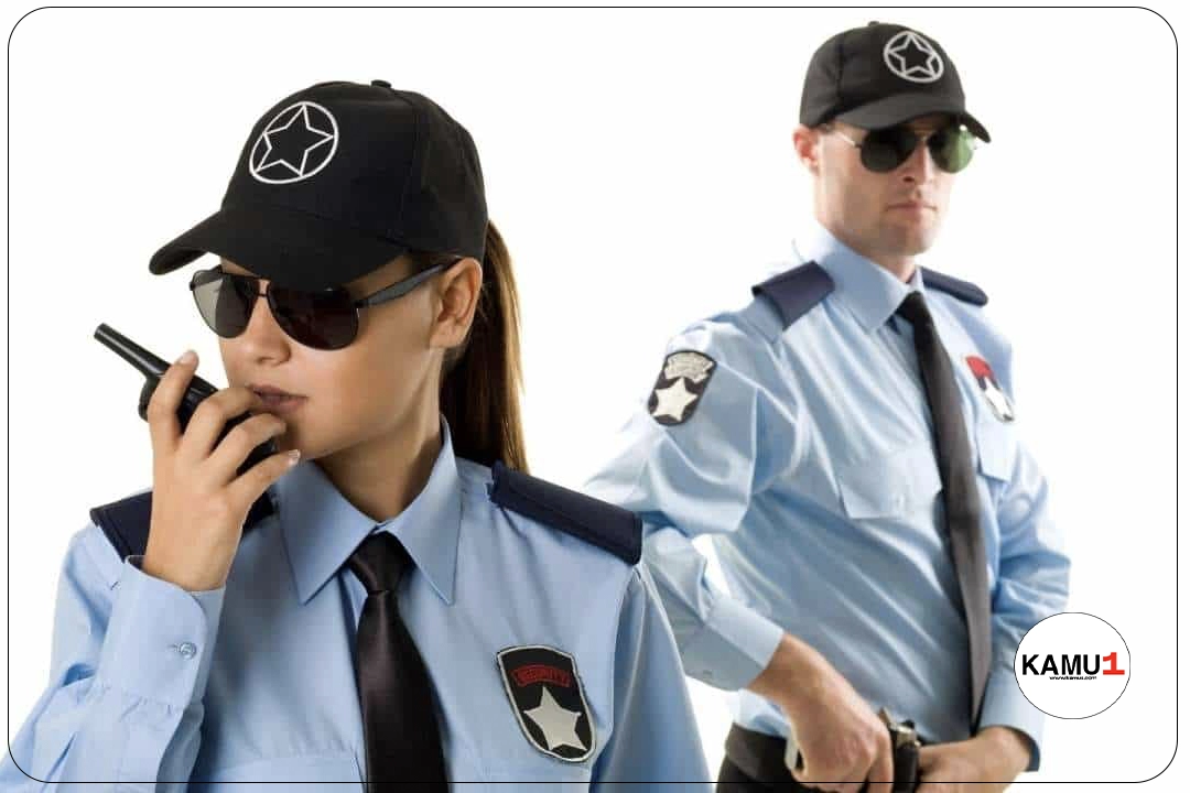 İŞKUR Duyurdu: 2 Bin 750 Güvenlik Görevlisi Alınacak.Türkiye İş Kurumu (İŞKUR), üzerinden Güvenlik görevlisi alımı duyurular ardı ardına yayımlandı. Özel sektör firmalarının ilanlarına göre, en az ilkokul mezunu 2 bin 750 güvenlik görevlisi alınacak. Başvurmayı düşünen adayların belirtilen şartları dikkatle incelemeleri önemlidir. Başvurular, çevrimiçi olarak gerçekleştirilecektir.