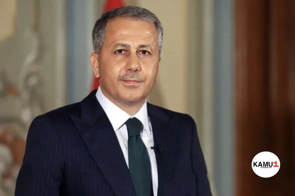 İçişleri Bakanı Ali Yerlikaya, 1363 Çarşı ve Mahalle Bekçisinin daha göreve başladığını duyurdu. Bakan Yerlikaya, sosyal medya hesabından yayımladığı mesajda şu ifadeleri kullandı: