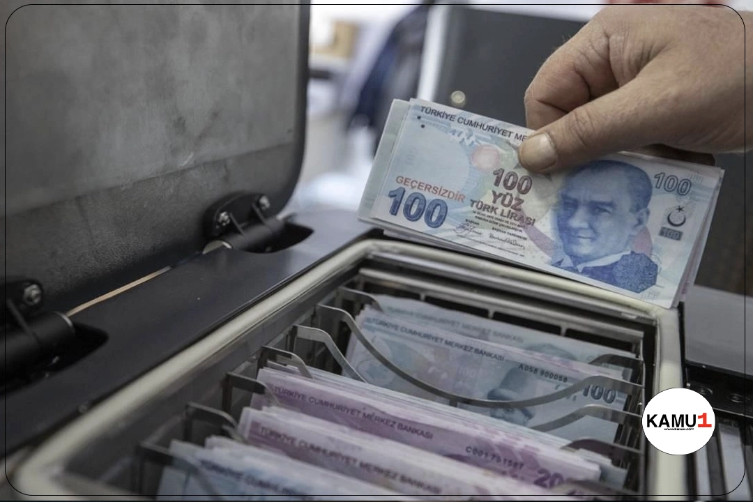 Üniversitelere 341 Milyar TL Ödenek Ayrıldı.2024 yılına dair Türkiye'deki yükseköğretim kurumlarının bütçe ödenekleri belirlendi ve toplamda 341 milyar lira tahsis edildi. En yüksek bütçe ayrımı ise 10 milyar 637 milyon lira ile İstanbul Üniversitesi'ne planlandı. Bu rakam, 2024-2026 yıllarını kapsayan Orta Vadeli Program (OVP) çerçevesinde AA muhabiri tarafından derlenen verilere dayanıyor.