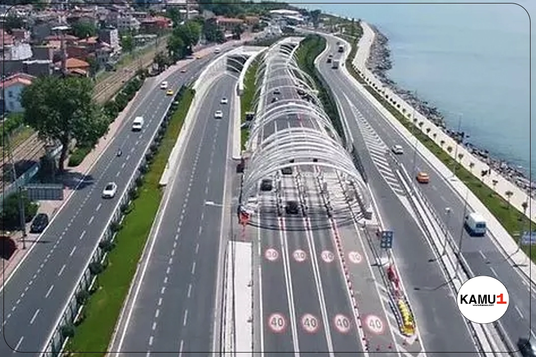 Avrasya Tüneli Ülke Ekonomisine 1,5 Milyar Dolar Katkı Sağladı.Ulaştırma ve Altyapı Bakanı Abdulkadir Uraloğlu, Avrasya Tüneli'nin resmi açılışının 20 Aralık 2016'da gerçekleştirildiğini ve 7 yılda 7 milyon kullanıcı tarafından tam 123 milyon kez geçildiğini duyurdu. Tünelin ülke ekonomisine sağladığı katkı ise 1,5 milyar doları aştı.