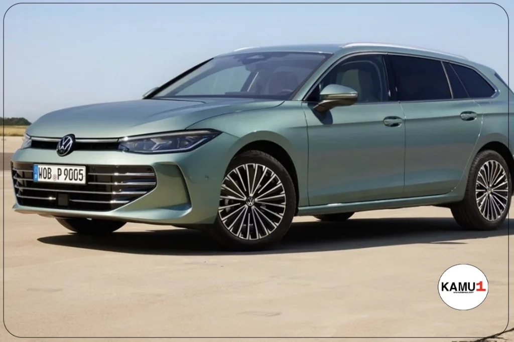 Passat Variant Aralık 2023 Fiyat Listesi Yayımlandı!Alman otomotiv devi Volkswagen'ın şık ve fonksiyonel aile arabası Passat Variant, kullanıcıların beklentilerini karşılamaya devam ediyor. Modern tasarımıyla dikkat çeken araç, geniş iç mekanıyla konforlu bir sürüş deneyimi sunuyor.