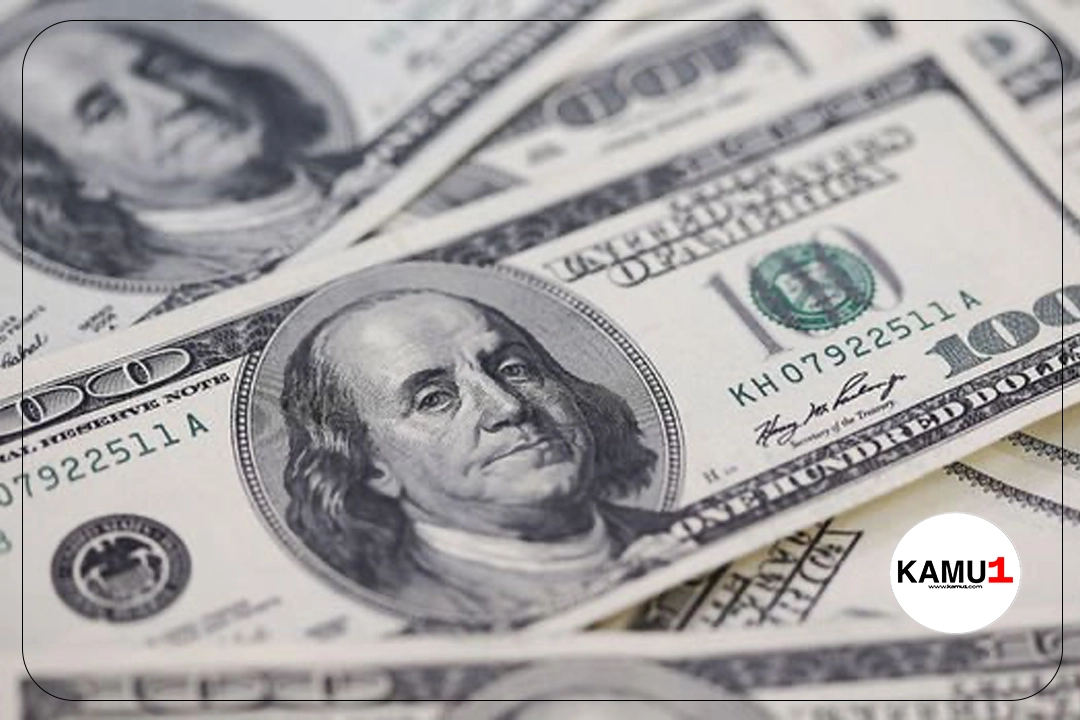 Merkez Bankası Rezervleri 130,5 Milyar Dolar Oldu.Türkiye Cumhuriyet Merkez Bankası'nın (TCMB) toplam rezervleri, 8 Mart haftasında bir önceki haftaya göre 386 milyon dolar azalışla 130 milyar 533 milyon dolara geriledi. Haftalık para ve banka istatistikleri açıklandı.