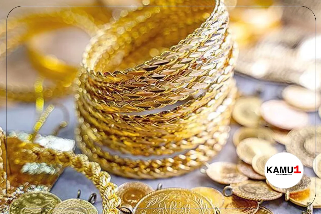 Gram Altın Rekor Kırıyor! 18 Mart Altın ve Gümüş Fiyatları…Gram altın tarihinin en yüksek seviyelerinde seyrederken, serbest piyasalara bakıldığında gram altın 2.240,66 TL’den işlem görürken çeyrek altın 4.044,05 TL’den alıcı buluyor.Yarım altın 8.088,09 TL, tam altın ise 16.126,72 TL’den satılıyor.