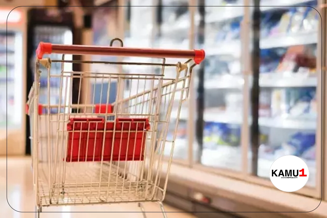 Perakende Ticaret Satış Hacmi Ocak Ayında Arttı.Türkiye İstatistik Kurumu'nun açıkladığı verilere göre, ticaret satış hacmi ocak ayında yıllık bazda yüzde 0,4 azalış gösterdi. Ancak, bu dönemde perakende satış hacmi dikkat çekici bir şekilde yıllık yüzde 13,3 arttı.