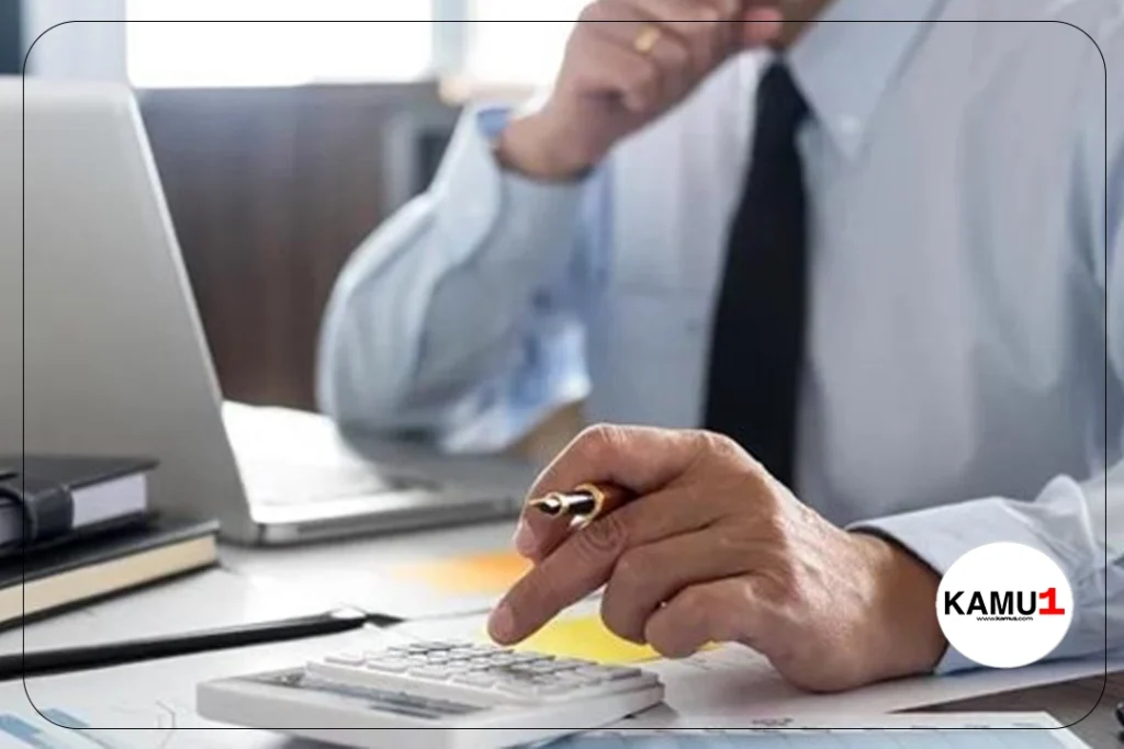 Kamuya 2 Bin 851 Personel ve İşçi Alınacak. Resmi Gazete ve Cumhurbaşkanlığı Strateji ve Başkanlığı Kamu İlan sayfasından yayımlanan duyurularda, Kamuya 2 bin 851 personel ve işçi alımı yapılacağı aktarılırken, başvuruların bugün (22 Nisan) itibarıyla başladığı kaydedildi. Başvuru yapacak adayların genel şartların yanı sıra, özel şartları da taşıması gerekmektedir. 