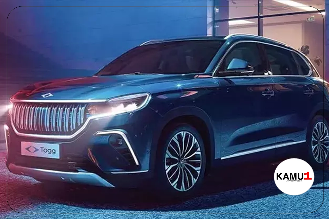 Elektrikli Otomobil Pazarında Togg Lider Konumunda!Geçen ayın elektrikli otomobil satışlarında Türkiye'nin lideri Togg oldu. Nisan ayında Togg, 3,003 adetlik satışıyla rakiplerini geride bıraktı. SsangYong Torres ve BMW X1, sırasıyla 739 ve 361 adetlik satışlarıyla öne çıktı.