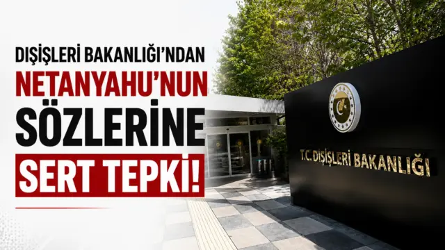 Dışişleri Bakanlığı binası ve Türk bayrağı önünde resmi görünüm